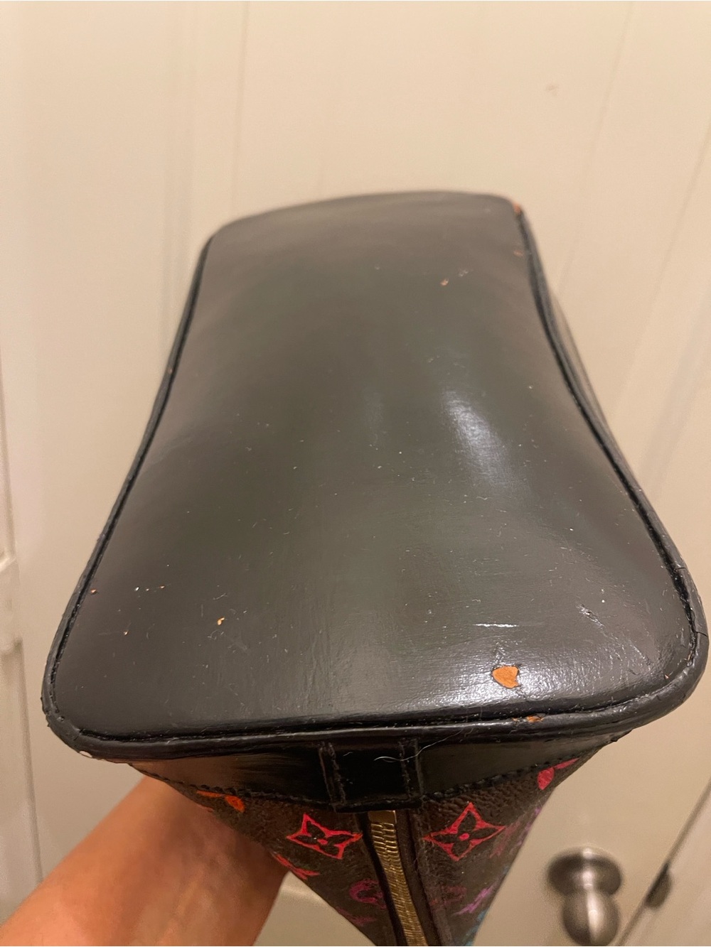 Authentic Louis Vuitton, please check all picture of condition - Picture 6 of 17